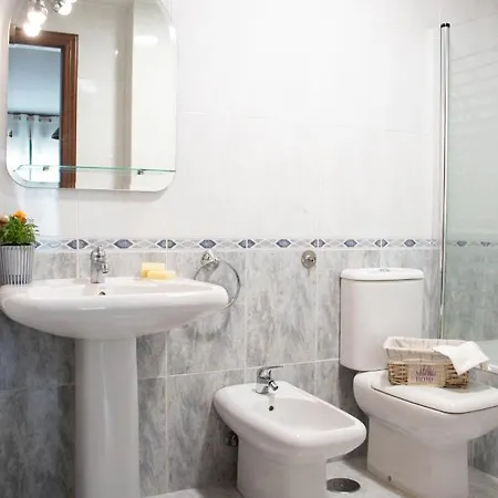 Διαμέρισμα Precioso Apartamento Con Parking En Santiago De Compostela